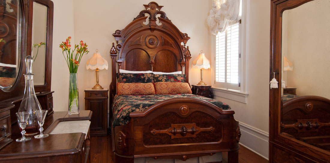 New Orleand Bed and Breakfast Room for a Great Getaway